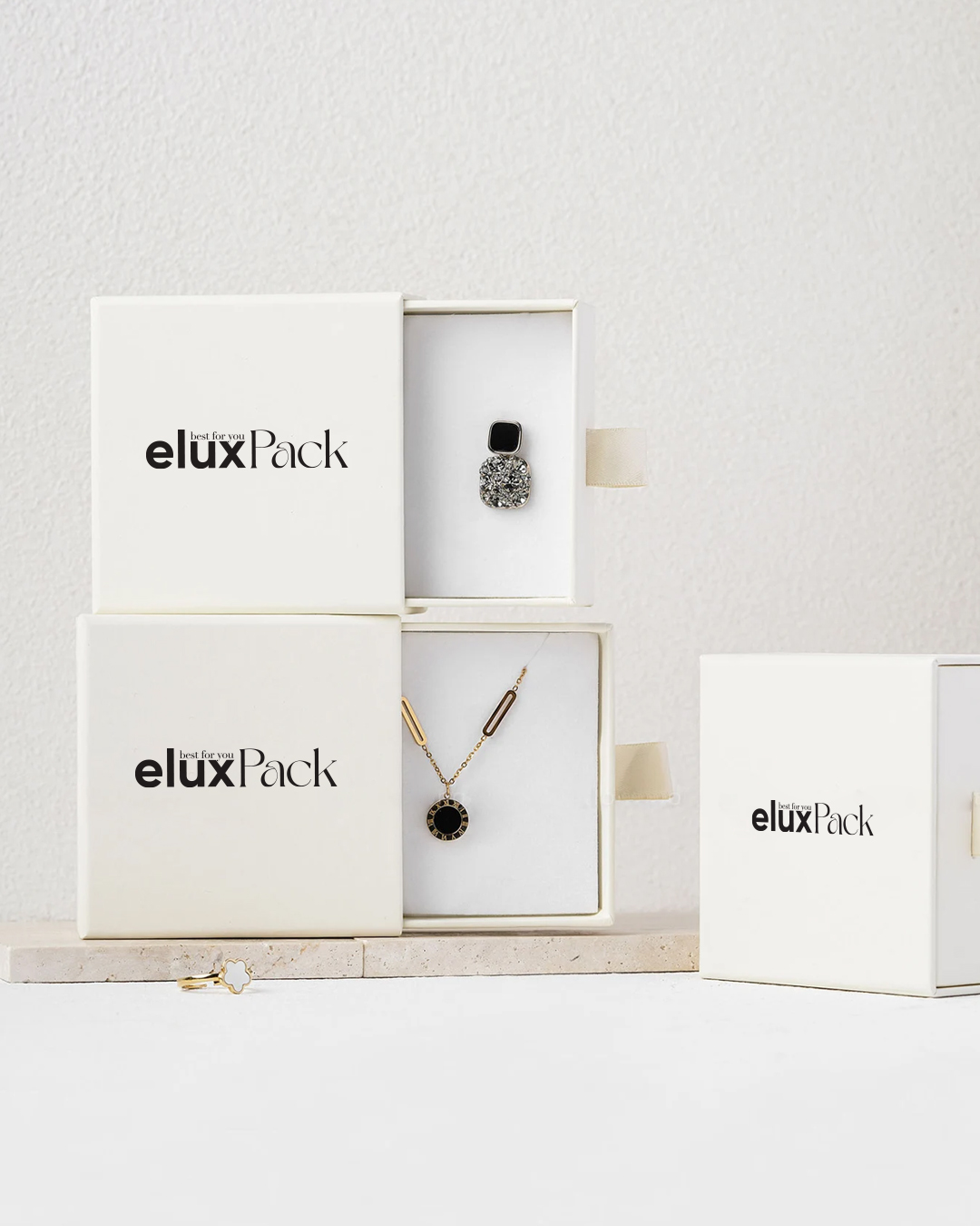 Elux Pack