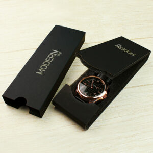 Sleek sliding watch box for a modern, stylish presentation.